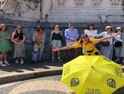 Walking Tour of Alfama District with Beautiful Top View of the City